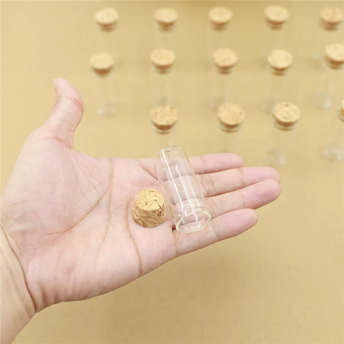 

50pcs/lot Mini Glass Bottle 22*50mm 10ml Test Tube Cork Stopper Spice Bottles Container Small DIY Jars Vials Tiny Bottles glass