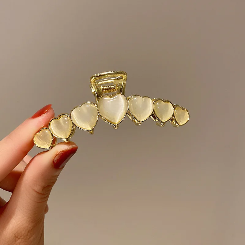 Origin Summer Statement Love Heart Opals Shark Hair Clamps for Women Femme Sweet Gold Metal Hair Claw Geometric Hair Accessories
Origin Summer Statement Love Heart Opals Shark Hair Clamps for Women Femme Sweet Gold Metal Hair Claw Geometric Hair Accessories