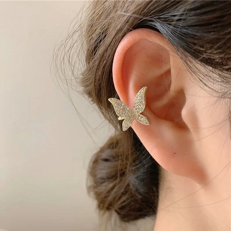 Women's Jewelry Earrings Gold Color Butterfly Ear Clip Trend Woman Accessories Cool Girl Fine Unusual Women Vintage Earring
Women's Jewelry Earrings Gold Color Butterfly Ear Clip Trend Woman Accessories Cool Girl Fine Unusual Women Vintage Earring