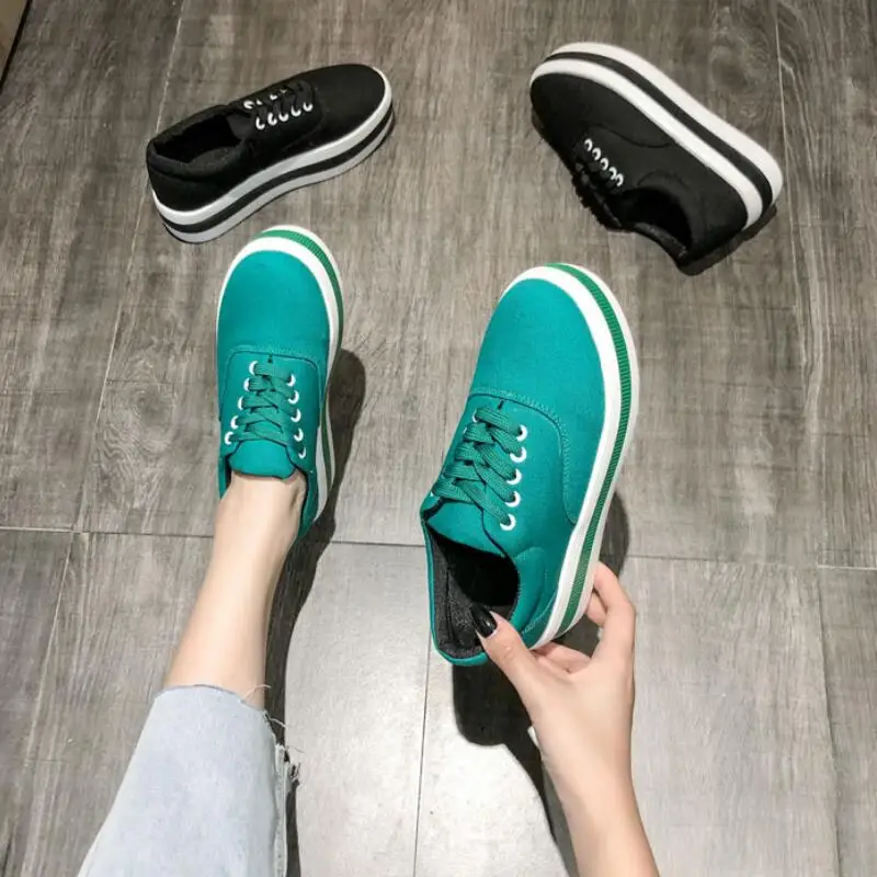 Womens canvas shoes 2020 Autumn New Sneakers Womens Thick bottom casual shoes Woman Comfort Sneakers fashion School Shoes
Womens canvas shoes 2020 Autumn New Sneakers Womens Thick bottom casual shoes Woman Comfort Sneakers fashion School Shoes