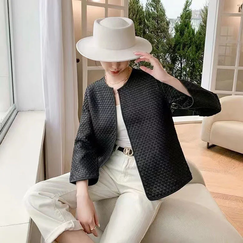 New Fashion Women Clothes Spring Short Coat 2022 Genuine Leather Jacket Preparation Of Process O-Neck Collar Overcoat
New Fashion Women Clothes Spring Short Coat 2022 Genuine Leather Jacket Preparation Of Process O-Neck Collar Overcoat