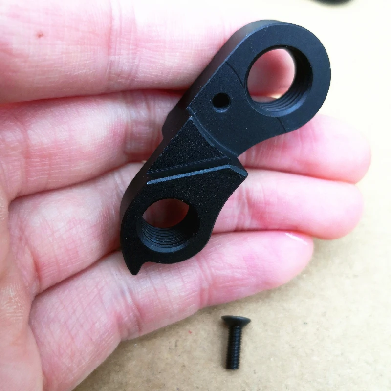 2pcs Bicycle rear derailleur hanger extender For TROPIX Team SYDNEY TROPIX kross carbon frame TROPIX mountain BIKE MECH dropout
2pcs Bicycle rear derailleur hanger extender For TROPIX Team SYDNEY TROPIX kross carbon frame TROPIX mountain BIKE MECH dropout