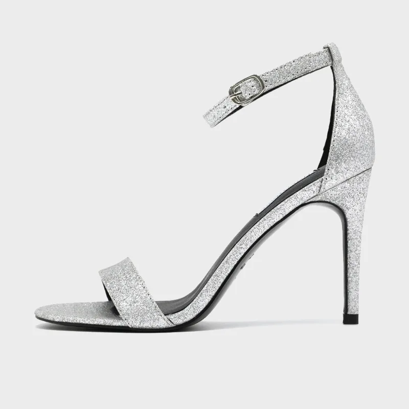 2021 summer fashion sandals with hollow open toe stiletto and round head fashion women's shoes women shoes open toe shoes
2021 summer fashion sandals with hollow open toe stiletto and round head fashion women's shoes women shoes open toe shoes