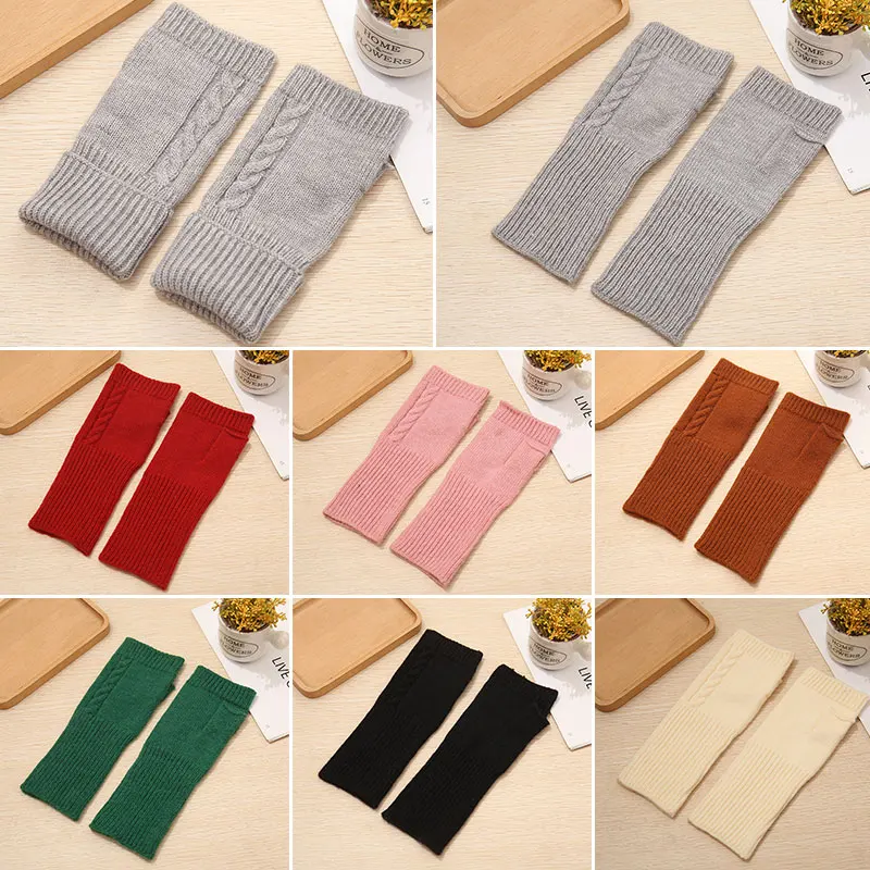 Knitted Jacquard Arm Cover Delicate Skin-friendly Warm Arm Cover Soft Comfortable Breathable Warm Twisted Decorative Arm Cover
Knitted Jacquard Arm Cover Delicate Skin-friendly Warm Arm Cover Soft Comfortable Breathable Warm Twisted Decorative Arm Cover