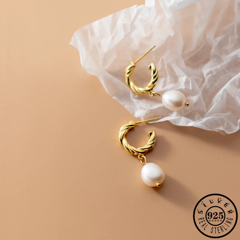 925 Sterling Silver White Natural Freshwater Pearl Pendant Gold Color Plated Party Dangle Drop Earrings Jewelry for Women
925 Sterling Silver White Natural Freshwater Pearl Pendant Gold Color Plated Party Dangle Drop Earrings Jewelry for Women