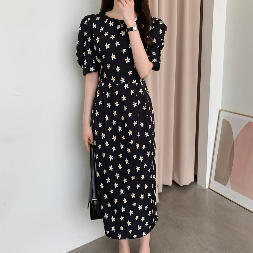 Korean Ins Summer Sweet Western Style Youthful-Looking Fresh Floral Lace-up Waist-Controlled Slimming Puff Sleeve Dress Women
Korean Ins Summer Sweet Western Style Youthful-Looking Fresh Floral Lace-up Waist-Controlled Slimming Puff Sleeve Dress Women
