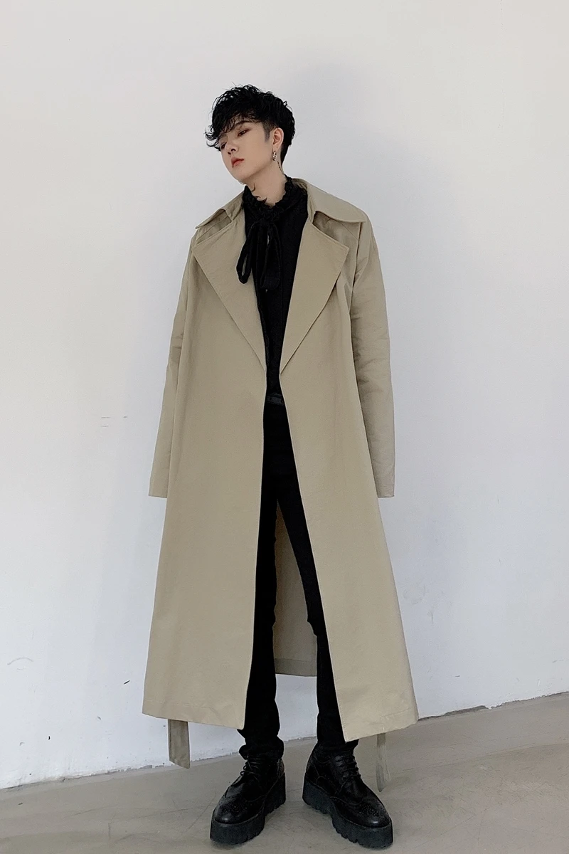 2020 Spring And Autumn New Simple Temperament Classic Lapel Mid-length Windbreaker Fashion Casual Solid Color Khaki / Black
2020 Spring And Autumn New Simple Temperament Classic Lapel Mid-length Windbreaker Fashion Casual Solid Color Khaki / Black