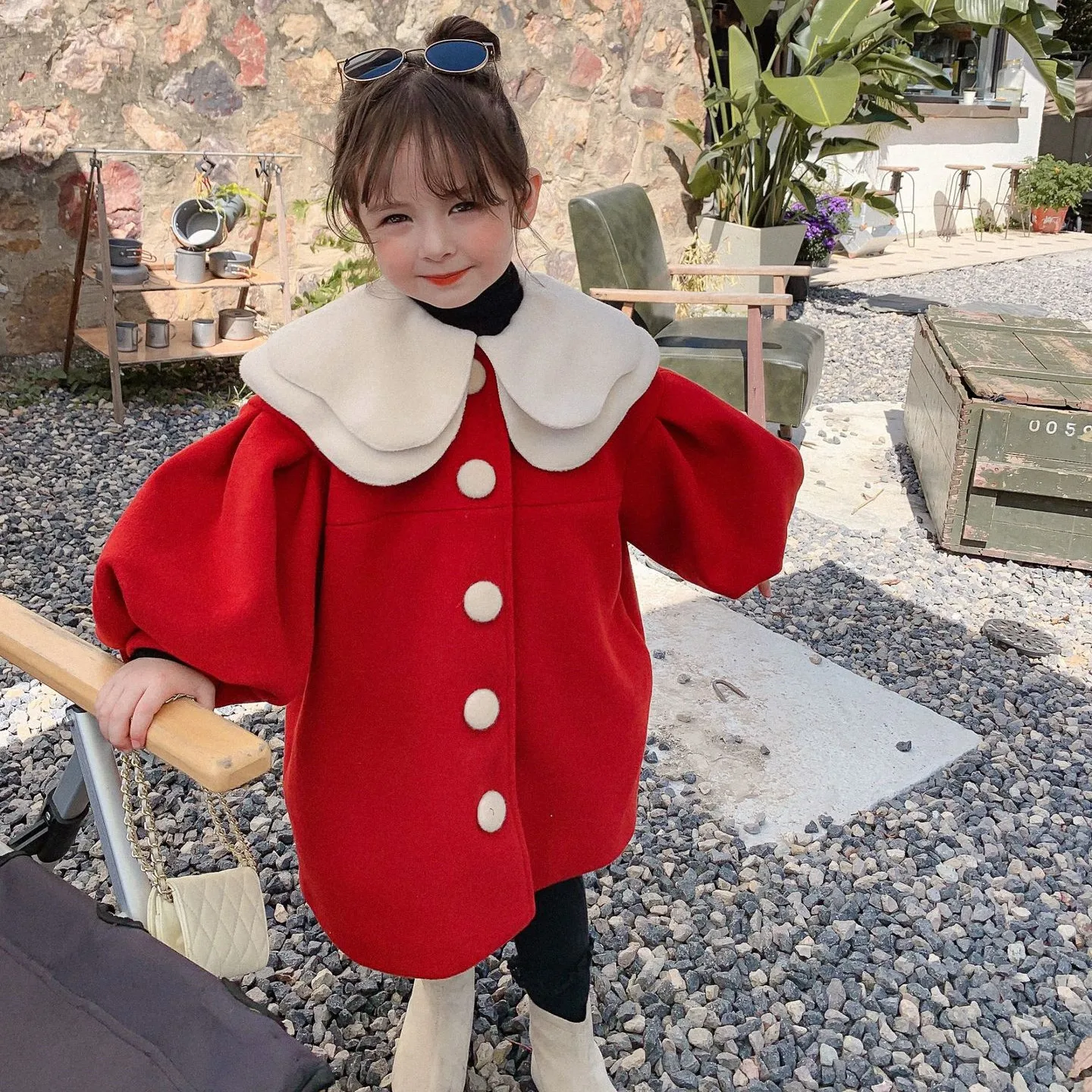 Girls Winter New Woolen Coat Jacket Baby Girl Fashion Cute Big Lapel Mid-length Thick Woolen Coat Jacket
Girls Winter New Woolen Coat Jacket Baby Girl Fashion Cute Big Lapel Mid-length Thick Woolen Coat Jacket