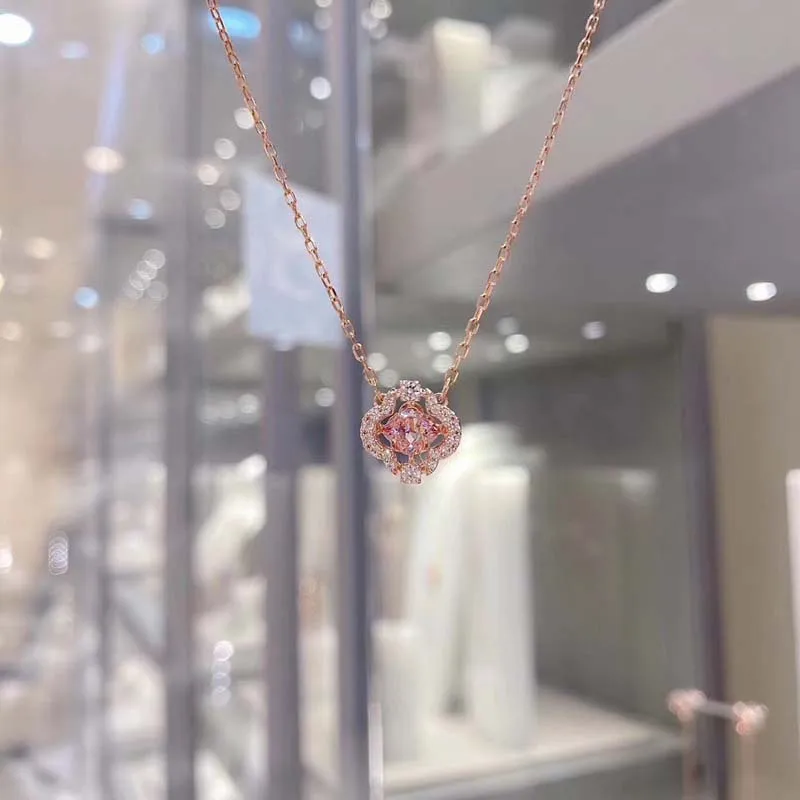 Fashion Jewelry SWA 1:1 High Quality Beating Heart Clavicle Geometric Round Crystal Pendant Necklace Romantic Gifts For Women
Fashion Jewelry SWA 1:1 High Quality Beating Heart Clavicle Geometric Round Crystal Pendant Necklace Romantic Gifts For Women