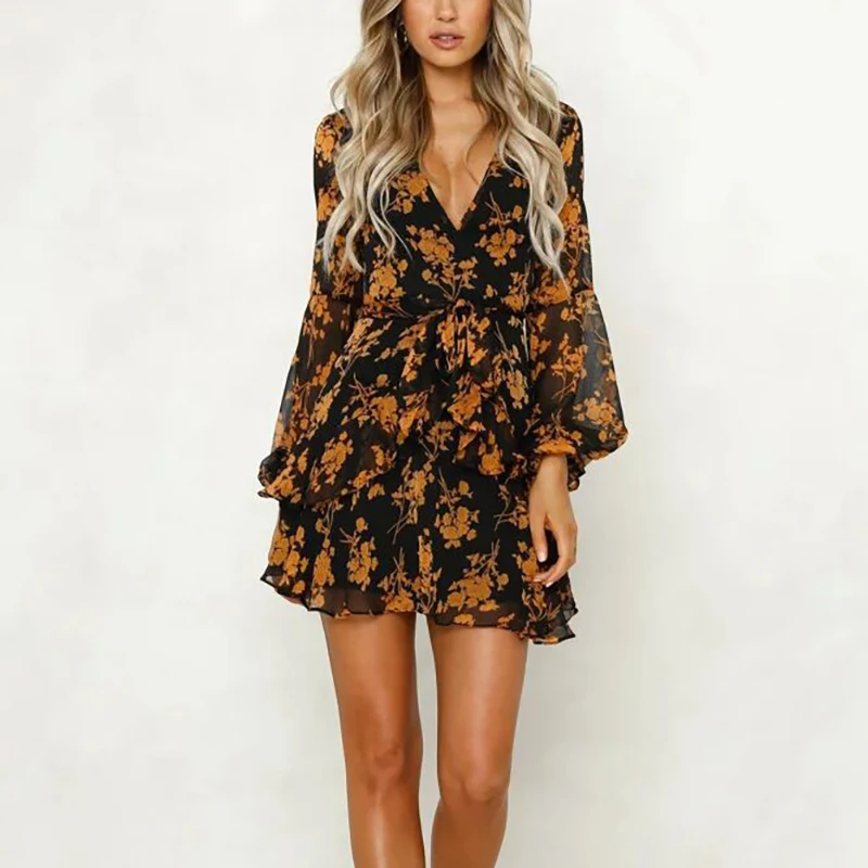 Floral Print Mini Dress Women V Neck High Waist Elegant See Through Back Dress Female Vintage Chic Party Beach Boho Vestidos
Floral Print Mini Dress Women V Neck High Waist Elegant See Through Back Dress Female Vintage Chic Party Beach Boho Vestidos