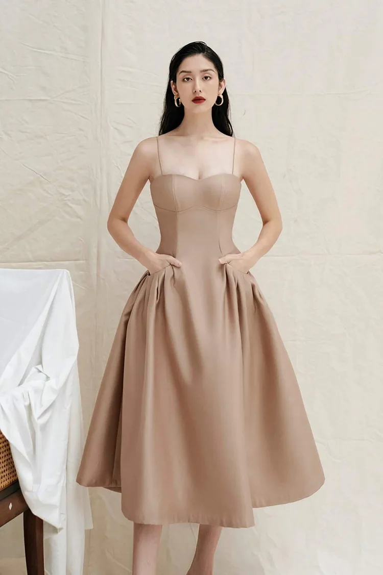 DEAT 2021 New Summer Fashion Women Clothes Square Collar Straps Bust High Waist A-line Mid Calf Length Dress WS11704L
DEAT 2021 New Summer Fashion Women Clothes Square Collar Straps Bust High Waist A-line Mid Calf Length Dress WS11704L