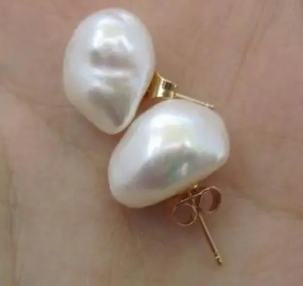 >>>>noble jewelry charming sea baroque 10-11mm white pearl earring 14K/20 YELLOW GOLD
>>>>noble jewelry charming sea baroque 10-11mm white pearl earring 14K/20 YELLOW GOLD