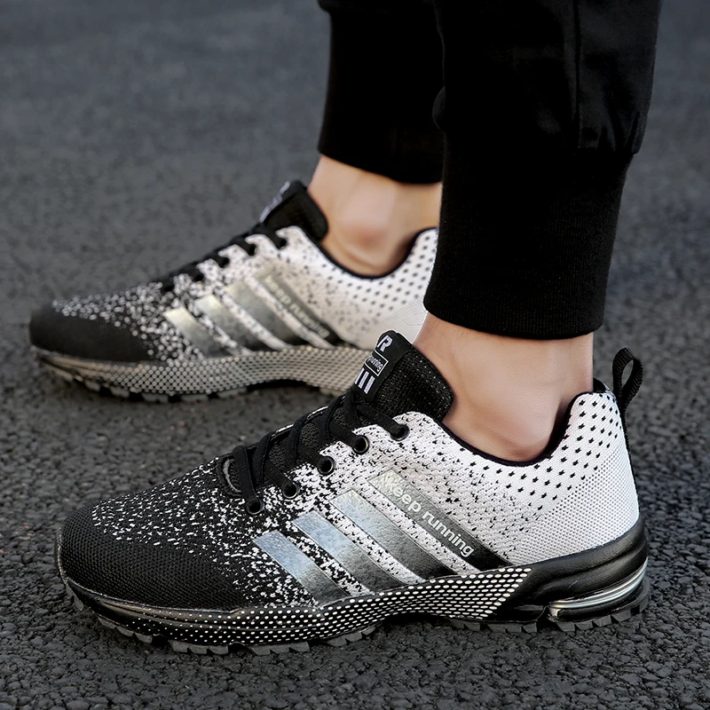 2021 Men's Fashion Sneakers Light Breathable Comfortable Outdoor Running Shoes Rubber Air Cushion Damping Jogging Shoes
2021 Men's Fashion Sneakers Light Breathable Comfortable Outdoor Running Shoes Rubber Air Cushion Damping Jogging Shoes