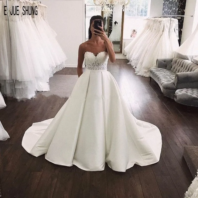 E JUE SHUNG Wedding Dresses Sweetheart Lace Up Back A-line 2020 Elegant Appliques Draped Bridal Gowns Satin Bride Dresses
E JUE SHUNG Wedding Dresses Sweetheart Lace Up Back A-line 2020 Elegant Appliques Draped Bridal Gowns Satin Bride Dresses
