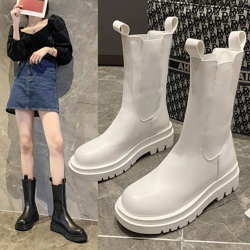 Fashion Boots Women's Fashion Autumn Winter New Platform British Style Boots Short Tube Chelsea Chimney Boots Zapatillas Mujer 
Fashion Boots Women's Fashion Autumn Winter New Platform British Style Boots Short Tube Chelsea Chimney Boots Zapatillas Mujer