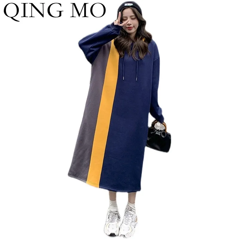 QING MO Contrasting Color Hooded Sweatshirt Dress Women 2021 Autumn Winter New Plus Size Cashmere Padded Dress ZWL1293
QING MO Contrasting Color Hooded Sweatshirt Dress Women 2021 Autumn Winter New Plus Size Cashmere Padded Dress ZWL1293