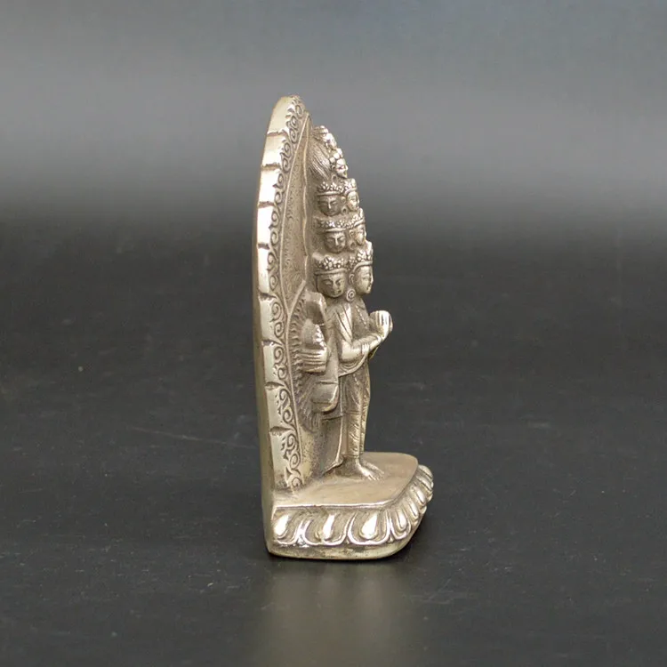 Pure white copper, thousand hand Guanyin Buddha ornaments, antiques collection, decorative crafts.
Pure white copper, thousand hand Guanyin Buddha ornaments, antiques collection, decorative crafts.
