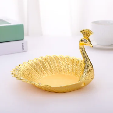 Metal creative peacock plate nut fruit plate candy snack plate household living room dry fruit plate ornaments
Metal creative peacock plate nut fruit plate candy snack plate household living room dry fruit plate ornaments