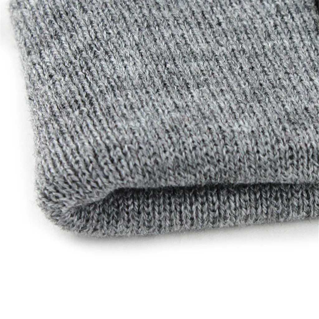 1Pcs New Unisex Sports Keep Warm Winter Knitted Hat Wool Hemming Hat Ski Pattern Hat Simple Korea Style Solid Color Hat Cap
1Pcs New Unisex Sports Keep Warm Winter Knitted Hat Wool Hemming Hat Ski Pattern Hat Simple Korea Style Solid Color Hat Cap