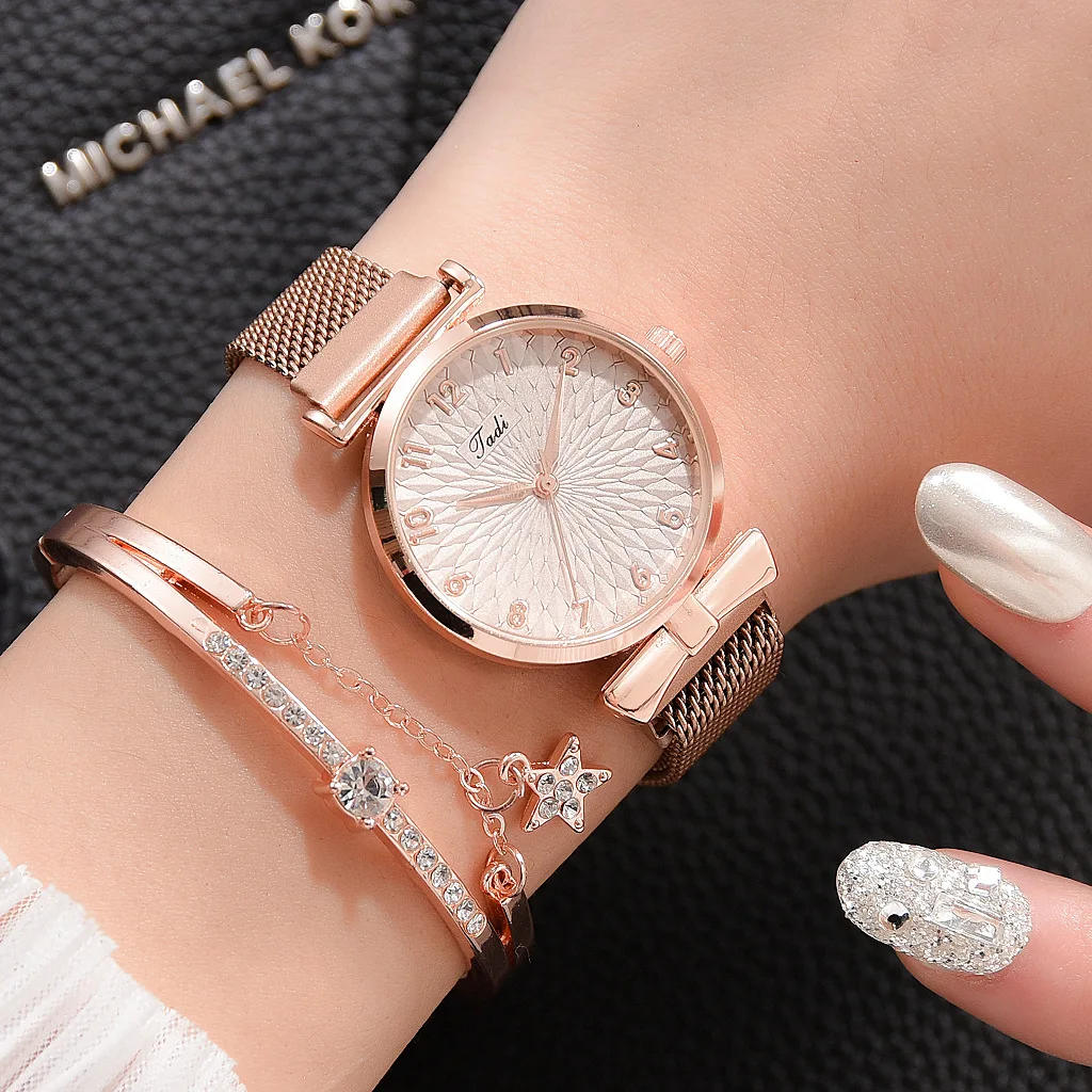 Женские кварцевые часы с браслетом из нержавеющей стали |