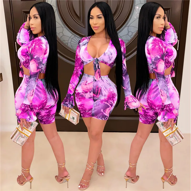 Sexy Chic Printed Two Piece Pant Set Outfits Summer Autumn Women Long Sleeve Graffiti Mesh Matching Set Club Tops Long Pants Set
Sexy Chic Printed Two Piece Pant Set Outfits Summer Autumn Women Long Sleeve Graffiti Mesh Matching Set Club Tops Long Pants Set