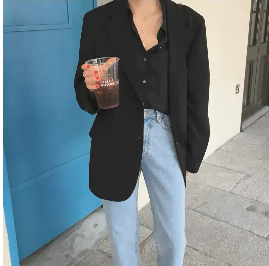 Loose Outerwear Women Suit Jacket Spring Summer Female Jacke 2021 Elegant Chic Single-breasted Women Blazer Femme
Loose Outerwear Women Suit Jacket Spring Summer Female Jacke 2021 Elegant Chic Single-breasted Women Blazer Femme