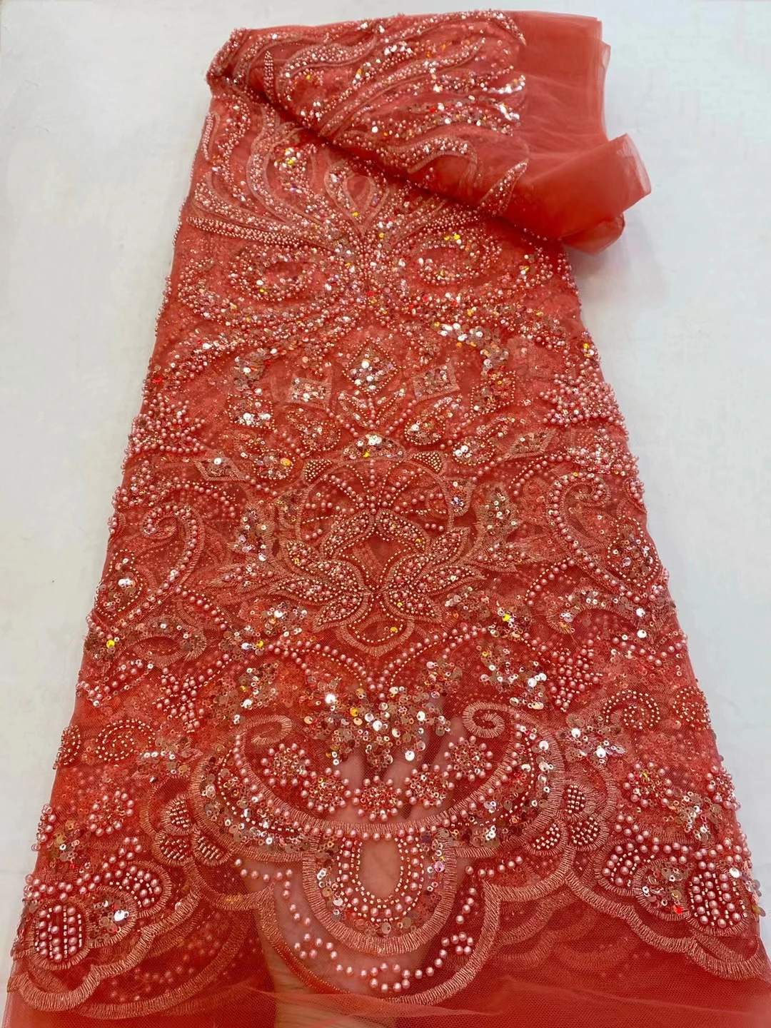 Handmade Beaded French Lace Fabric 2021 High Quality Nigerian African Tulle Lace Fabric For Party Dress Sewing
Handmade Beaded French Lace Fabric 2021 High Quality Nigerian African Tulle Lace Fabric For Party Dress Sewing