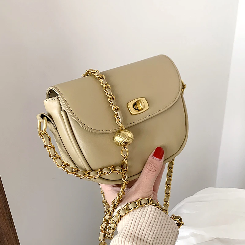 VeryMe Solid Color Pu Leather Shoulder Bag Simple Women Messenger Crossbody Pack Casual Female Handbags 2021 New Bolsas Feminina
VeryMe Solid Color Pu Leather Shoulder Bag Simple Women Messenger Crossbody Pack Casual Female Handbags 2021 New Bolsas Feminina
