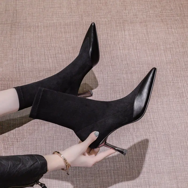 Elastic Socks, Pointed Thin Boots, Stiletto Heels, Women's Autumn and Winter 2021 Bare Boots, Women's Spring and Autumn Boots.
Elastic Socks, Pointed Thin Boots, Stiletto Heels, Women's Autumn and Winter 2021 Bare Boots, Women's Spring and Autumn Boots.