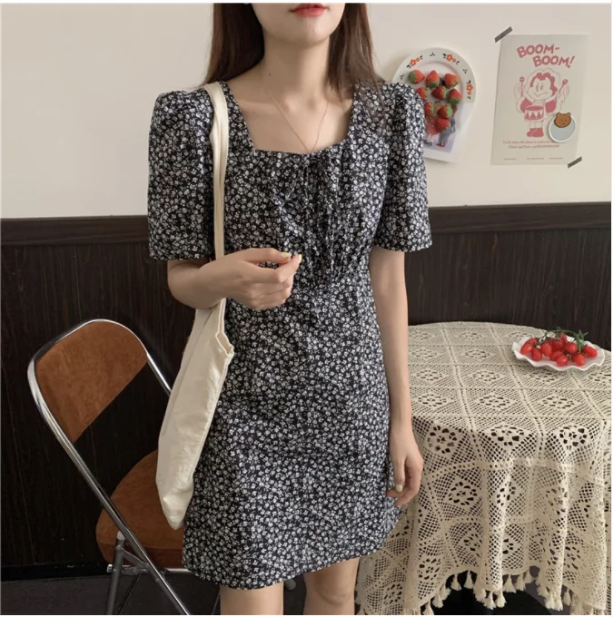 Plus Size New Summer Dress Black Girls Party Print Female Vintage Dress Black Oversize Short Sleeve Women Dresses Robe Vestido
Plus Size New Summer Dress Black Girls Party Print Female Vintage Dress Black Oversize Short Sleeve Women Dresses Robe Vestido
