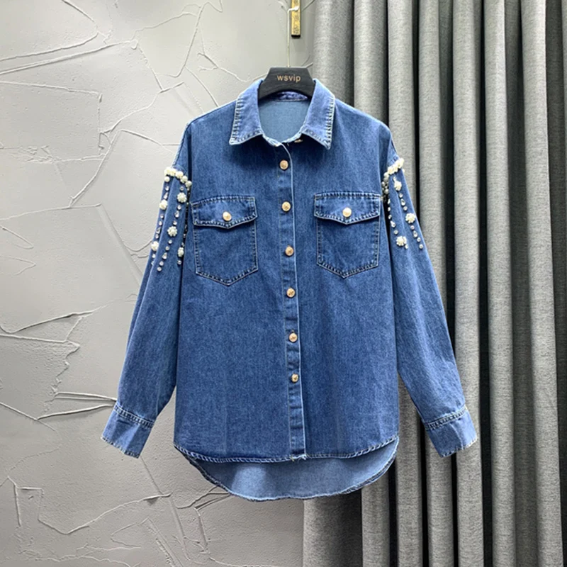 Shirts & Blouses
Shirts & Blouses