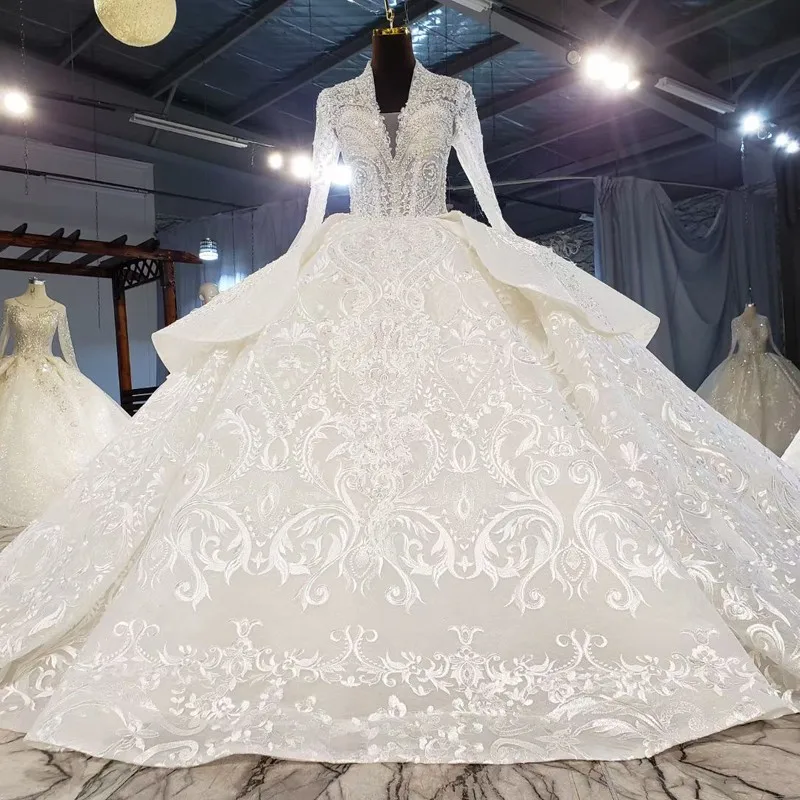 Crystals lace Appliques Gorgeous Ball Gown Wedding Dresses V-Neck Long Sleeve Luxury Bridal Gowns
Crystals lace Appliques Gorgeous Ball Gown Wedding Dresses V-Neck Long Sleeve Luxury Bridal Gowns
