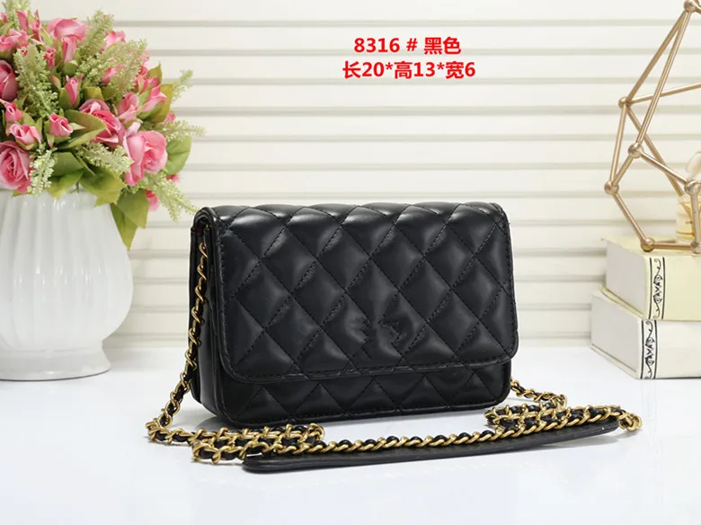 Crossbody Diamond Pattern Bag Xiaoxiang Foreign Trade Bag Luxury Brand Handbags Fashion Trend Women's Shoulder
Crossbody Diamond Pattern Bag Xiaoxiang Foreign Trade Bag Luxury Brand Handbags Fashion Trend Women's Shoulder