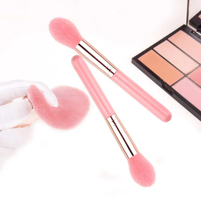 1Pc Multi-Function Blush Brush Tapered Highlighter Brush Loose Powder Brush Cosmetic Makeup Brushes Fluffy Blusher Beauty Tools
1Pc Multi-Function Blush Brush Tapered Highlighter Brush Loose Powder Brush Cosmetic Makeup Brushes Fluffy Blusher Beauty Tools