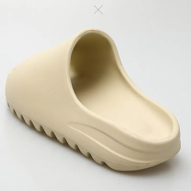 LEOSOXS Indoor comfortable soft slippers Men women Non-slip bathroom home shoes Flat EVA Thick sole Slides Women's sandals 
LEOSOXS Indoor comfortable soft slippers Men women Non-slip bathroom home shoes Flat EVA Thick sole Slides Women's sandals