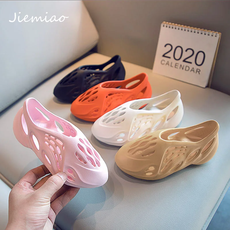 JIEMIAO Baby Toddler Kids Fashion Sandals Boys Girls EVA Beach Summer Non-slip Slides Lightweight Comfortable Water Shoes
JIEMIAO Baby Toddler Kids Fashion Sandals Boys Girls EVA Beach Summer Non-slip Slides Lightweight Comfortable Water Shoes