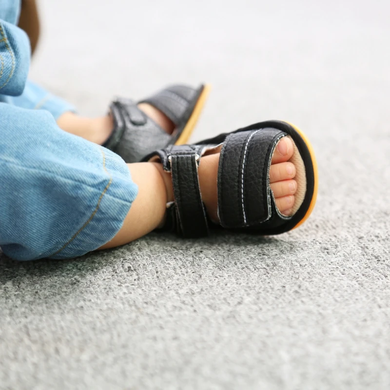Baby Boys Summer Sandals Newborn Infant Solid Color Soft Soled PU Shoes for 0-18M Toddler Kids First Walkers Shoes
Baby Boys Summer Sandals Newborn Infant Solid Color Soft Soled PU Shoes for 0-18M Toddler Kids First Walkers Shoes