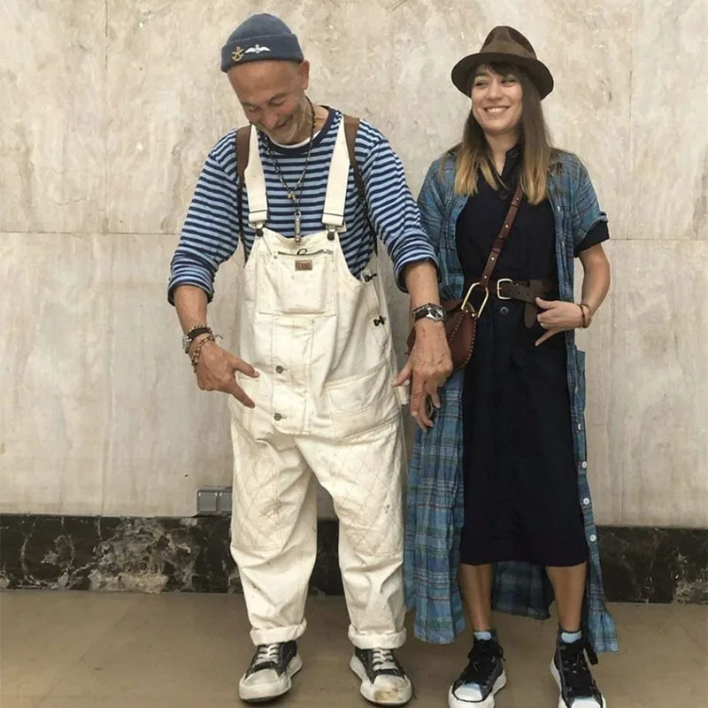 New 2022 Men Streetwear Hip Hop Jumpsuit Overalls Japan Harajuku Men Couple Loose Casual Wide Leg Cargo Pants Bib Harem Trousers 
New 2022 Men Streetwear Hip Hop Jumpsuit Overalls Japan Harajuku Men Couple Loose Casual Wide Leg Cargo Pants Bib Harem Trousers