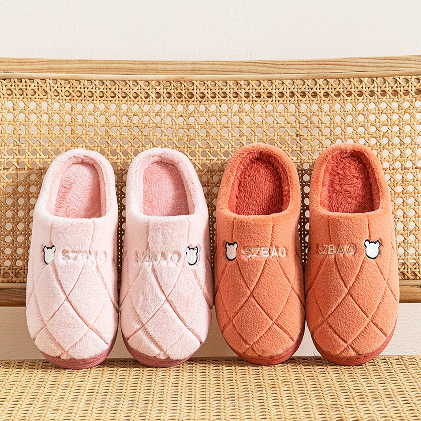 Women's Slippers House Flat Warm Shoes Winter Non Slip Lovely Couples Slipper Female Indoor Slides Comfort Casual Footwear 2021 
Women's Slippers House Flat Warm Shoes Winter Non Slip Lovely Couples Slipper Female Indoor Slides Comfort Casual Footwear 2021
