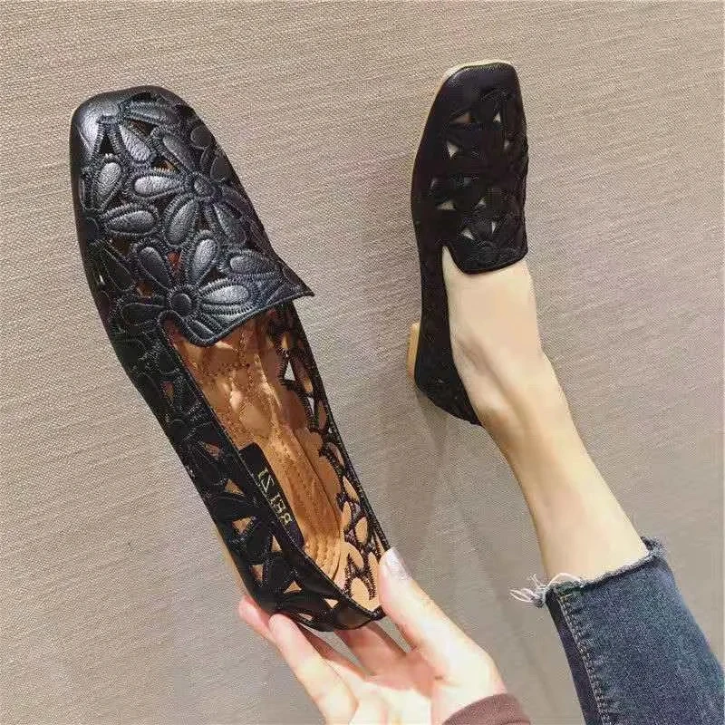 Size 42 Square Toe Flat Embroidery Shoes Women Casual Hollow-Out Summer Breathable Simple Flats Woman Soft Black Loafers Female
Size 42 Square Toe Flat Embroidery Shoes Women Casual Hollow-Out Summer Breathable Simple Flats Woman Soft Black Loafers Female