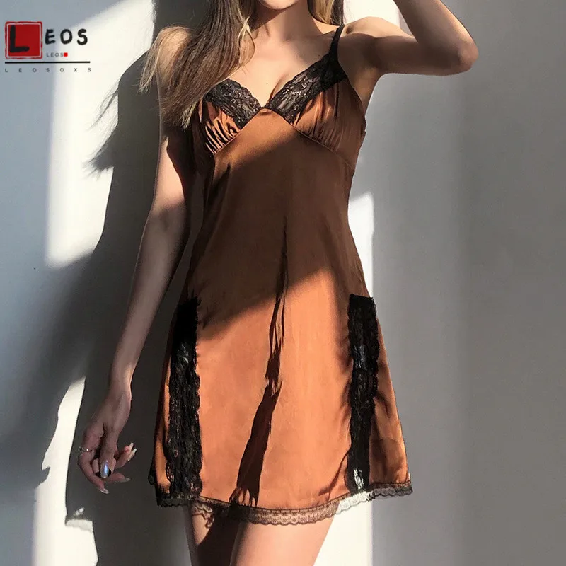 Sexy Lace V-neck Dress Backless Sling Mini Dresses for Female Summer Sleeveless Satin Soft A-line Dress Women Clothing
Sexy Lace V-neck Dress Backless Sling Mini Dresses for Female Summer Sleeveless Satin Soft A-line Dress Women Clothing