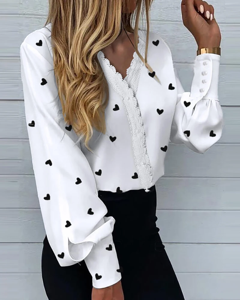 2021 Spring Summer Ladies Elegant Work Wear V Neck Heart Print Purfle Lantern Sleeve Shirt Casual Womens Long Sleeve Tops Blouse
2021 Spring Summer Ladies Elegant Work Wear V Neck Heart Print Purfle Lantern Sleeve Shirt Casual Womens Long Sleeve Tops Blouse