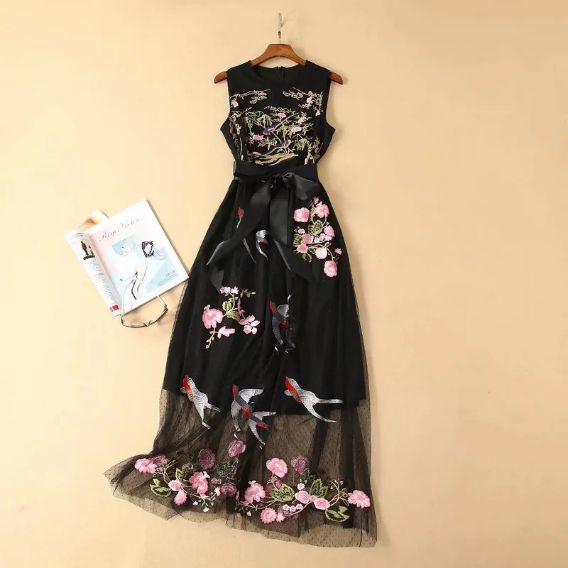 2021 Long Dress Spring Summer Dress Crew Neck Sleeveless Embroidery Black Mesh Fashion Womens Clothes
2021 Long Dress Spring Summer Dress Crew Neck Sleeveless Embroidery Black Mesh Fashion Womens Clothes