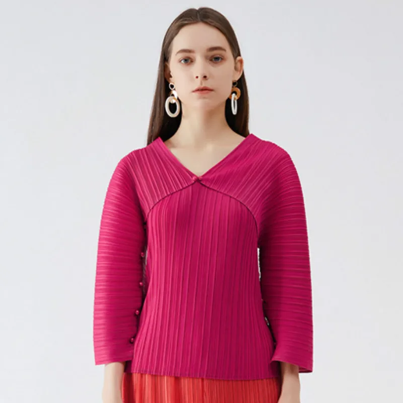 Plus Size Tops For Woman 45-75kg 2021 Spring V-Neck Long Sleeved Solid Colour Stretch Miyake Pleated Slit Hollow Out T-Shirt
Plus Size Tops For Woman 45-75kg 2021 Spring V-Neck Long Sleeved Solid Colour Stretch Miyake Pleated Slit Hollow Out T-Shirt