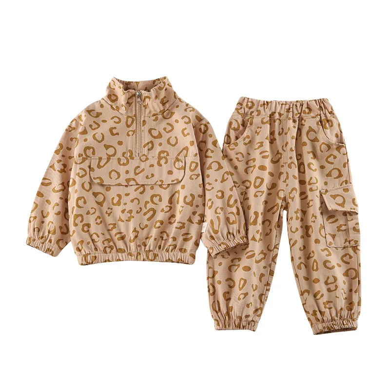 Children's Clothing Suit Spring Autumn Baby Boys Stand Collar Long Sleeve Top Pants Two-Piece Girls Stitching Fashion Sportswear
Children's Clothing Suit Spring Autumn Baby Boys Stand Collar Long Sleeve Top Pants Two-Piece Girls Stitching Fashion Sportswear