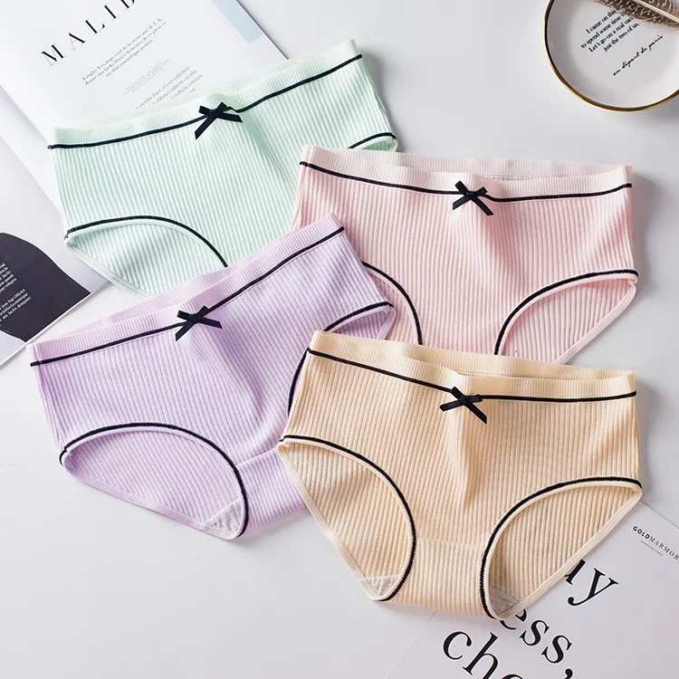 3Pcs Cotton Panties Women's Underwear Skin-friendly M-XL Seamless Underpants Bow Soft Panty Solid Color Lingerie Women 
3Pcs Cotton Panties Women's Underwear Skin-friendly M-XL Seamless Underpants Bow Soft Panty Solid Color Lingerie Women