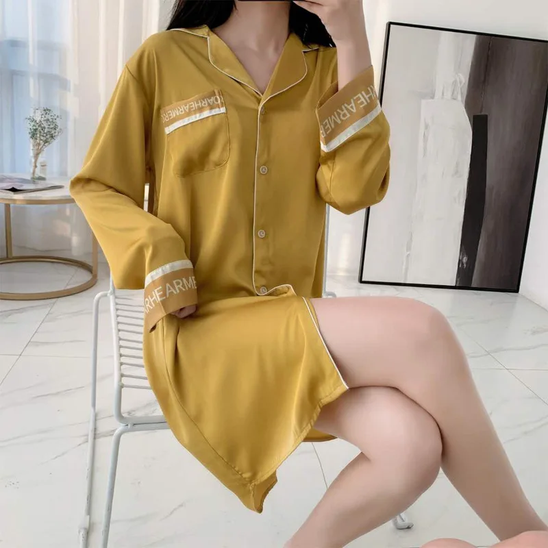 Ice silk pajamas New candy-colored pajama shirt short skirt casual home clothes sleeping dress
Ice silk pajamas New candy-colored pajama shirt short skirt casual home clothes sleeping dress