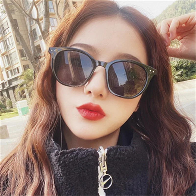 New Sunglasses Fashion Mimachi Sunglasses Men and women polygonal glasses trend all-match sunglasses
New Sunglasses Fashion Mimachi Sunglasses Men and women polygonal glasses trend all-match sunglasses