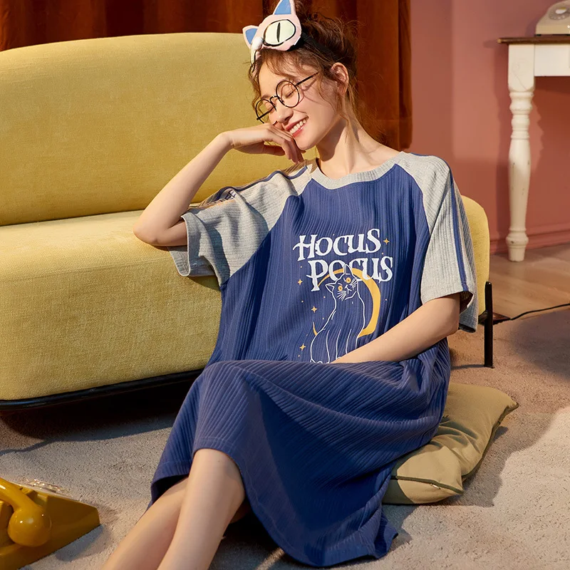 New Summer Women's Cotton Homedress Nightdress Half Sleeve Nightgowns One-piece Dress Sleepwear Loose Fashion Home Clothing
New Summer Women's Cotton Homedress Nightdress Half Sleeve Nightgowns One-piece Dress Sleepwear Loose Fashion Home Clothing