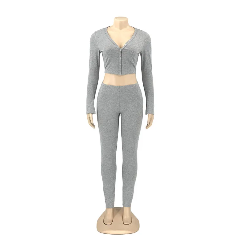 fashion 2020 autumn and winter casual V-Neck long new European and American women's sleeve short T-shirt women's suit
fashion 2020 autumn and winter casual V-Neck long new European and American women's sleeve short T-shirt women's suit